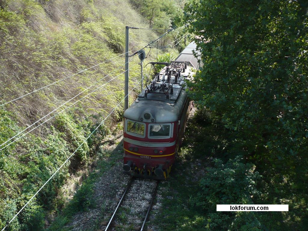 43552