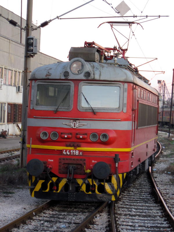 44 118 в депо Варна